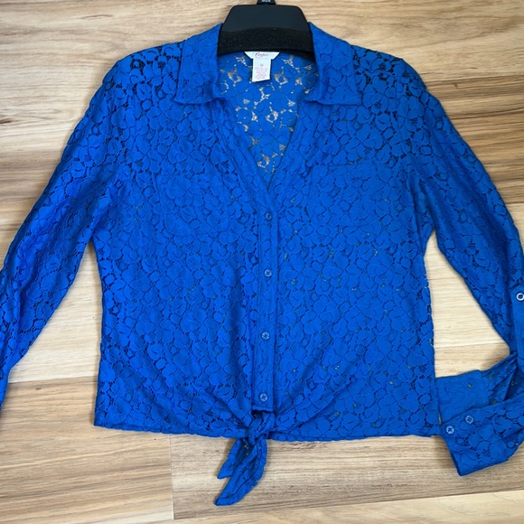 Candie's Tops - Lace Crop tie waist button down with 3/4 sleeves size medium